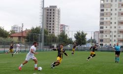 Amatörde çılgın düello! 10 golün atıldığı maçı 7-3 kazandılar
