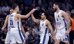 Anadolu Efes'te sakatlık: Takımın yıldızı sezonu kapattı