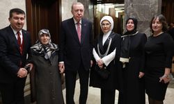 Atatürk'ün dayısının soyundan gelen Aldırma Ailesi, Erdoğan çiftiyle bir araya geldi