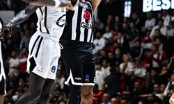 Beşiktaş, Fransız takımına 30 sayı fark attı