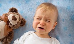 Çocuğunuzun kasığında şişlik varsa dikkat! Acil ameliyet gerekebilir