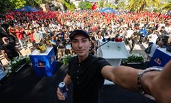 Dünya şampiyonu Toprak Razgatlıoğlu, Alanya'da coşkuyla karşılandı