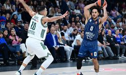 Ergin Ataman, Anadolu Efes'i Cedi'yle yıktı