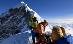 Everest'te mahsur kalan 1000 kişi hakkında yeni gelişme