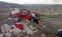 Fırtına ve hortum! Baba öldü, 3 çocuğu yaralı