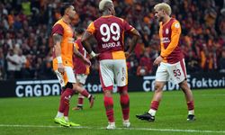 Galatasaray'a ilk kaybını Beşiktaş tattırdı