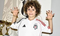 Geleceğe yatırım! 2018 doğumlu yetenek resmen Beşiktaş'ta