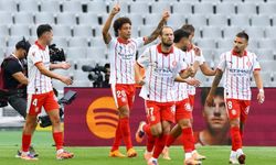 İlk yarısı 1-0 biten maçta tam 6 gol çıktı!