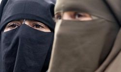İtalya'da peçe ve burkaya yasak hazırlığı