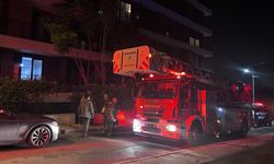 İzmir'de apartman dairesinde çıkan yangın söndürüldü