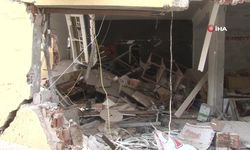 İzmir'de patlama: Ev yıkıldı, yaralılar var!