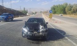 Malatya'da iki araç çarpıştı: 2 yaralı