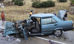 Manisa'da feci çarpışma; 1 bebek öldü, 5 yaralı
