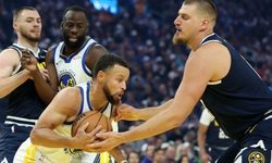 NBA'de enfes maç! Curry, Jokicli Denver'ı uzatmada yıktı