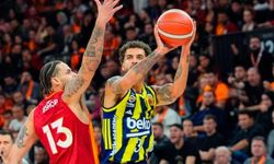 Nefes kesen derbide gülen Fenerbahçe! Galatasaray'a fark attı