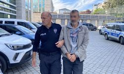 Polis komşusunun merdiven boşluğundaki eşyalarını çalan şüpheliye gözaltı