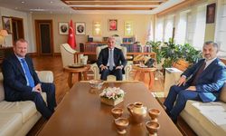 RTÜK Başkanı Daniş ve Türk Telekom CEO'su Şahin, Bakan Ersoy'u ziyaret etti