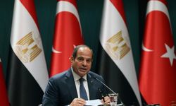 Sisi, Trump ile telefonda görüştü