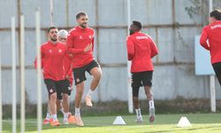 Sivasspor'da Hatayspor mesaisi sürüyor