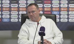 Süper Lig ekibinin hocası 'Bir numaralı eşek benim' diyerek isyan etti!