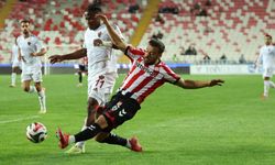 Süper Lig'in 2 efsanesi 1. Lig'de kapıştı! 1 puan 90+2'de geldi