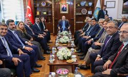 TBMM Başkanı Kurtulmuş'tan Diyarbakır'da Valilik ve Büyükşehir Belediyesine ziyaret