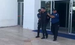 Yol verme kavgasında 1 kişiyi ayağından silahla vuran 2 şüpheli yakalandı