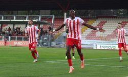 10 kişi kalan lider hezimet yaşadı! Zirve el değiştirebilir