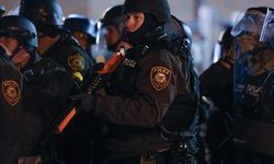 ABD'de dehşet! Polisten kaçan sürücü otomobiliyle gece kulübüne daldı: 4 ölü, 13 yaralı