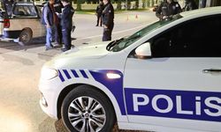 Aksaray polisinden denetim: Araçlar ve şüpheli şahıslar didik didik arandı