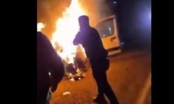 Alev alan araçtaki 5 kişiyi kurtardı! Bakandan tebrik mesajı