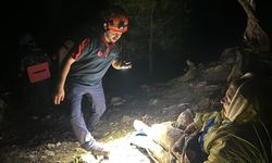 Antalya'da dağlık alanda mahsur kalan Ukraynalı kadın kurtarıldı