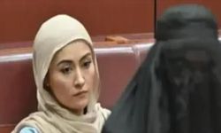 Avustralya Senatosu'nda burka krizi! İslam karşıtı senatöre tokat gibi cevap!