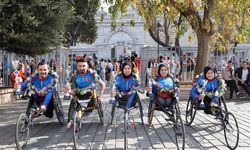 Bağcılar Belediyesi 47'nci İstanbul Maratonu'na damga vurdu