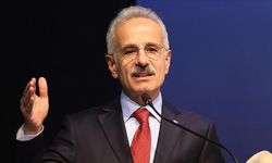 Bakan Uraloğlu: Önümüzdeki aylarda test sürüşleri için raylara indireceğiz