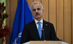 Bakan Uraloğlu: Türkiye ticaret yollarının merkezinde