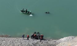 Baraj gölüne araç uçtu! 2 ölü, 1 kişi aranıyor