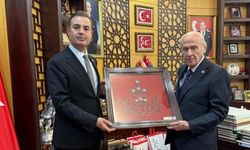 CHP'li belediye başkanı Akın'dan Bahçeli'ye ziyaret