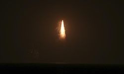 Çin, üç test uydusunu uzaya gönderdi