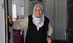Depremde 41 ev ağır hasar almıştı, yıkılıp yapıldı: 90 yaşındaki Fatma nine yeni evinde
