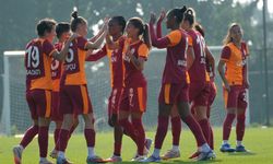 Derbide ağır hezimet! Galatasaray, Beşiktaş'ı 5 golle yıktı