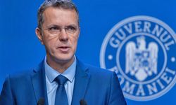 Eğitim bilgileri hakkında yalan söyleyen Romanya Savunma Bakanı istifa etti