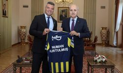 Fenerbahçe Başkanı Saran, TBMM Başkanı Kurtulmuş'u ziyaret etti