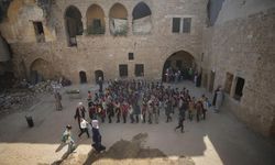 Gazze'de umutlandıran görüntüler! Ateşkesin ardından çocuklar okula döndü