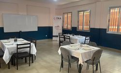 Gineli Bakan'dan TİKA projesine övgü dolu sözler