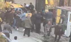 Hakkari'de cadde ortasında kavga