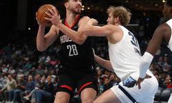 Houston, Alperen Şengün'le uçuşa geçti