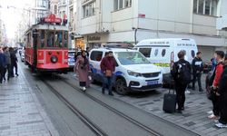İstiklal Caddesi'nde silahlı kavga: Yaralılar var