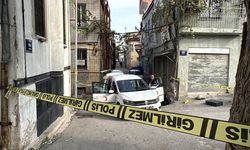 İzmir'de yol verme kavgası: Bir kişi yaralandı