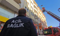 Kars'ta 6 katlı binada yangın; 1'i çocuk 3 kişi dumandan etkilendi